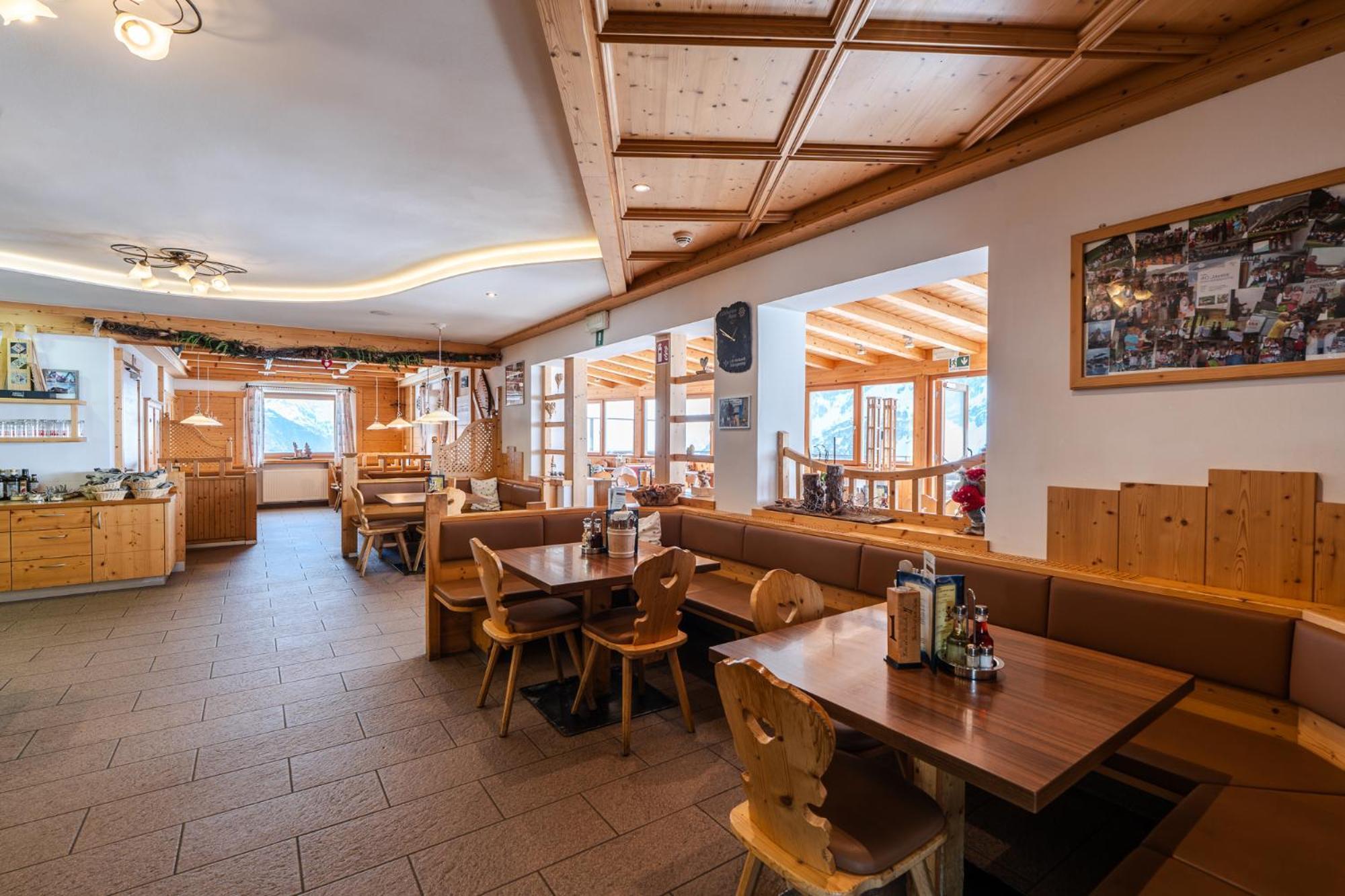 Edelweisshuette Ladurns Hotel Fleres Екстериор снимка